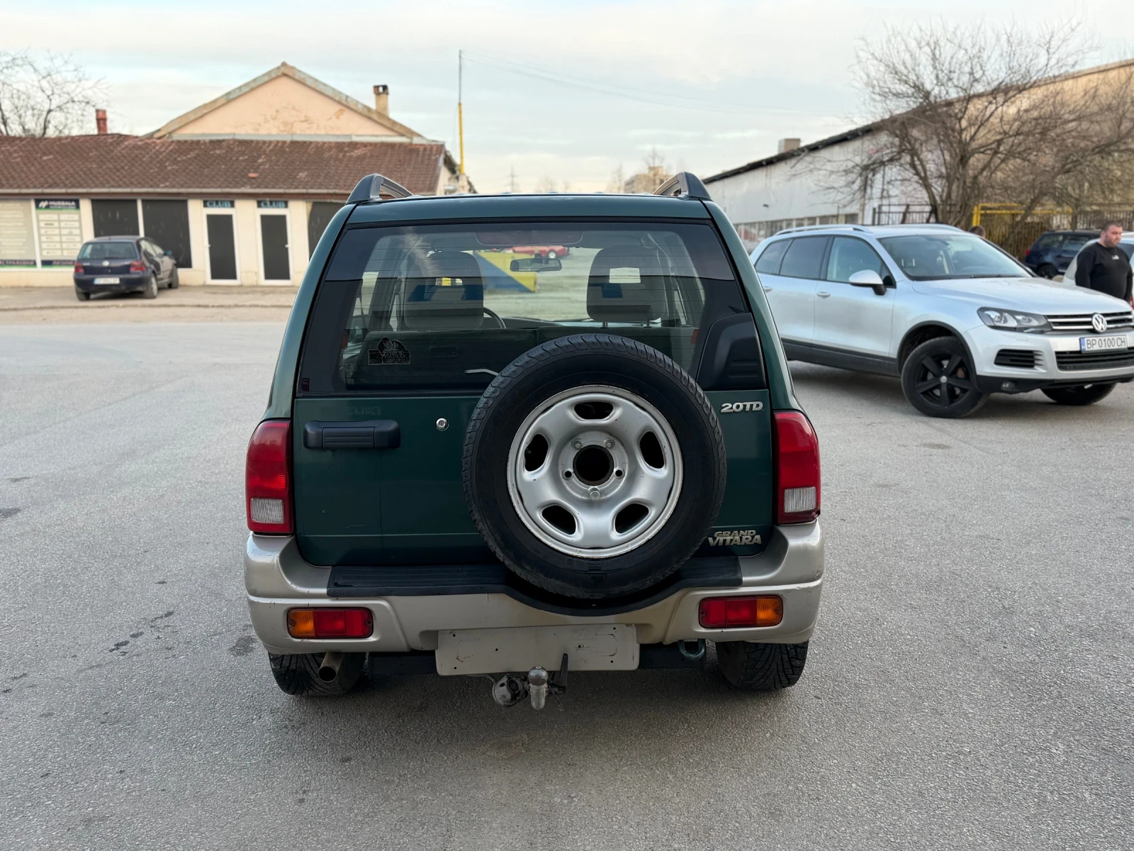 Suzuki Grand vitara 2.0HDI CLIMA 4x4, снимка 4 - Автомобили и джипове - 53774238