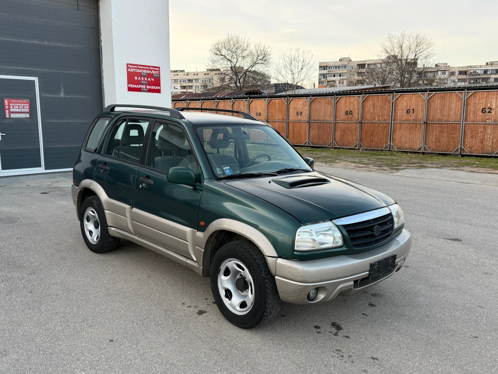 Suzuki Grand vitara 2.0HDI CLIMA 4x4, снимка 7 - Автомобили и джипове - 53774238