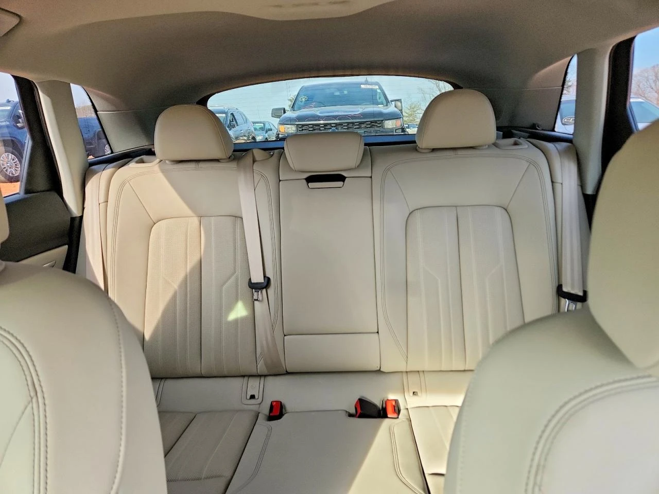 Audi Q8 E-Tron Premium Plus, снимка 10 - Автомобили и джипове - 54419040