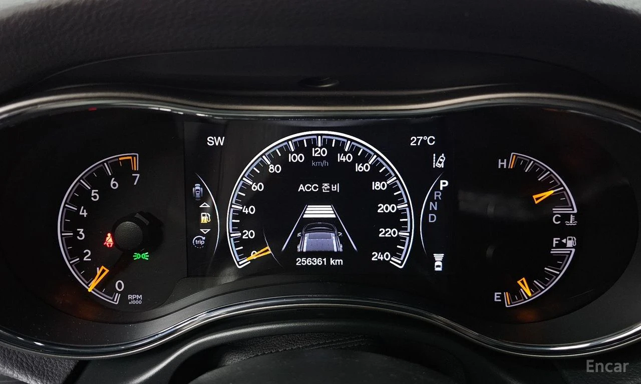 Jeep Grand cherokee 3.6* V6* 8ZF* 80TH* ANNIVERSARY* ОБДУХВАНЕ* ДИСТРО, снимка 12 - Автомобили и джипове - 55472300