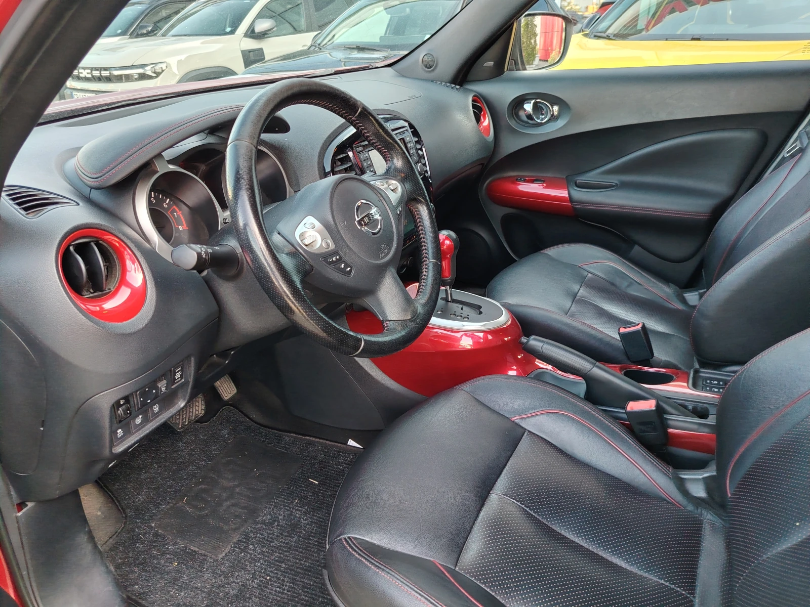 Nissan Juke Premium, снимка 4 - Автомобили и джипове - 55577808