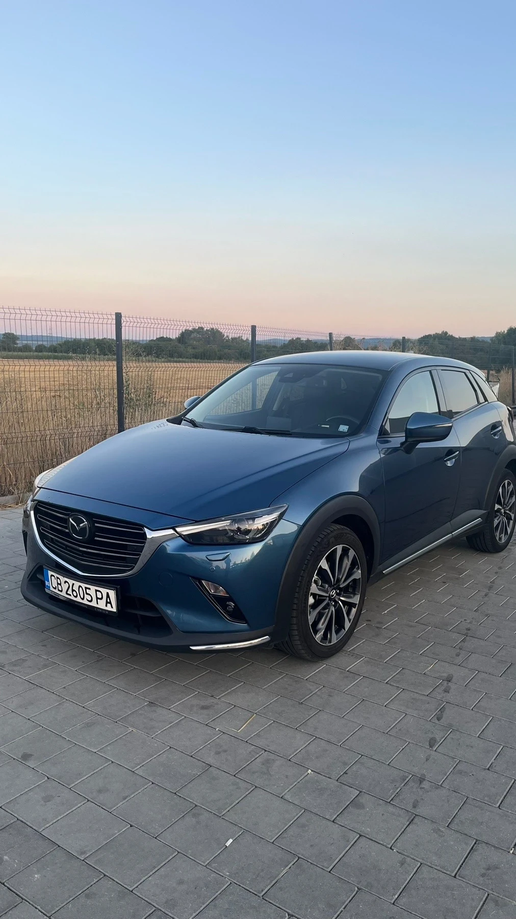 Mazda CX-3 2.0i 4x4, Keyless, Distronic, Bose, Head up, снимка 2 - Автомобили и джипове - 55730027