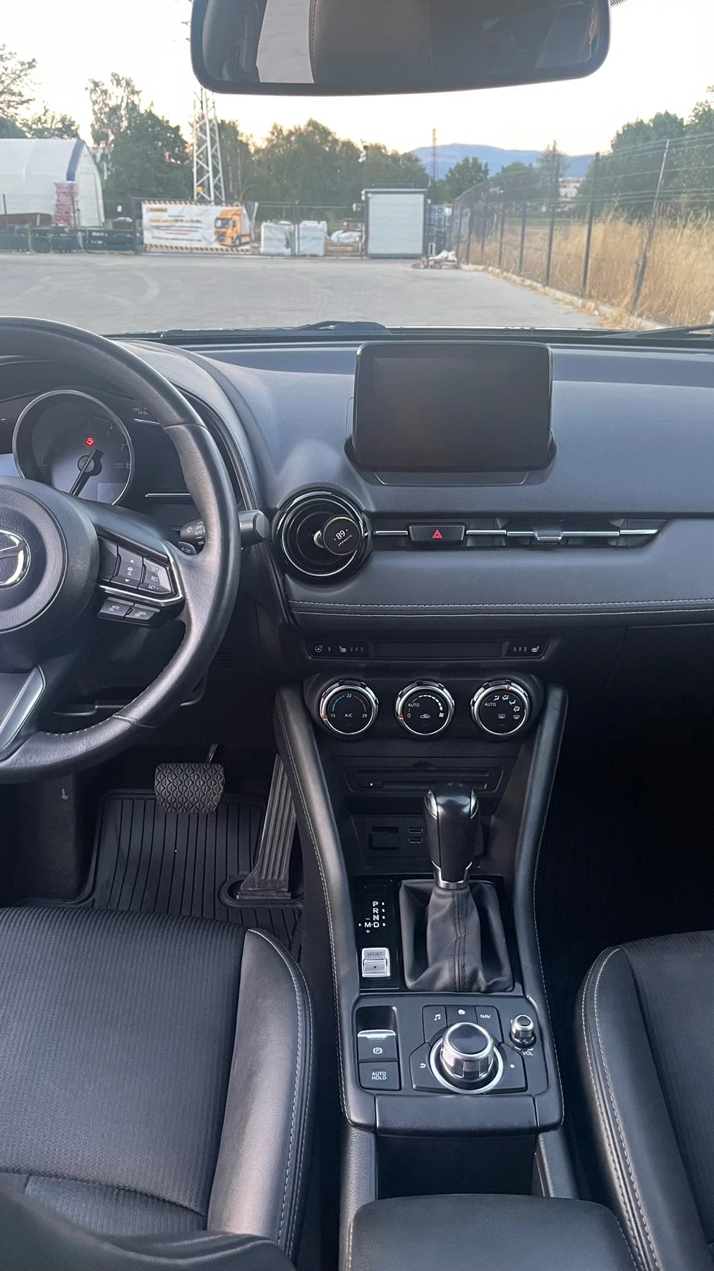 Mazda CX-3 2.0i 4x4, Keyless, Distronic, Bose, Head up, снимка 9 - Автомобили и джипове - 55730027