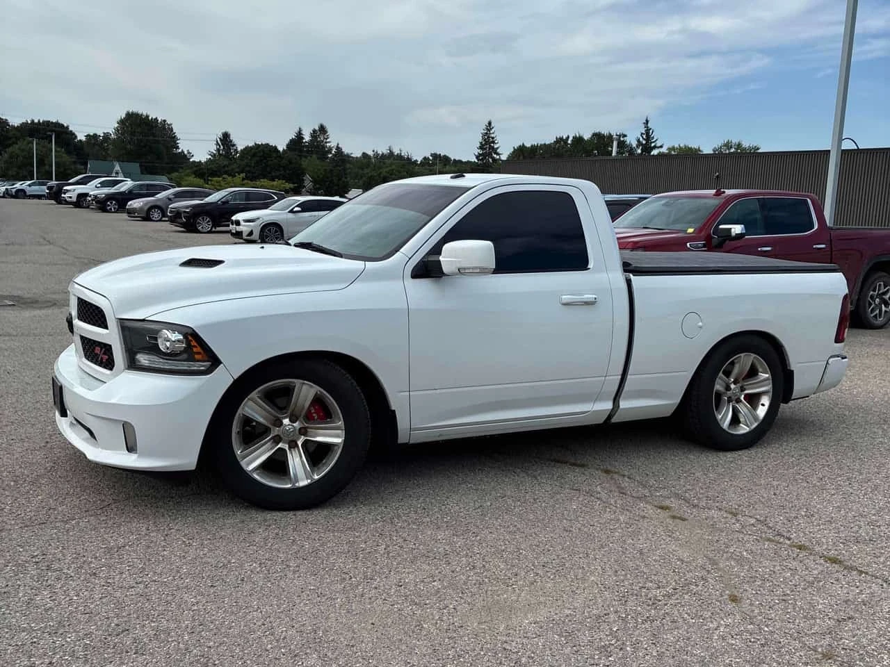 Dodge RAM 1500 * Sport * АВТОКРЕДИТ БЕЗ ПЪРВОНАЧАЛНА ВНОСКА* , снимка 2 - Автомобили и джипове - 55777929
