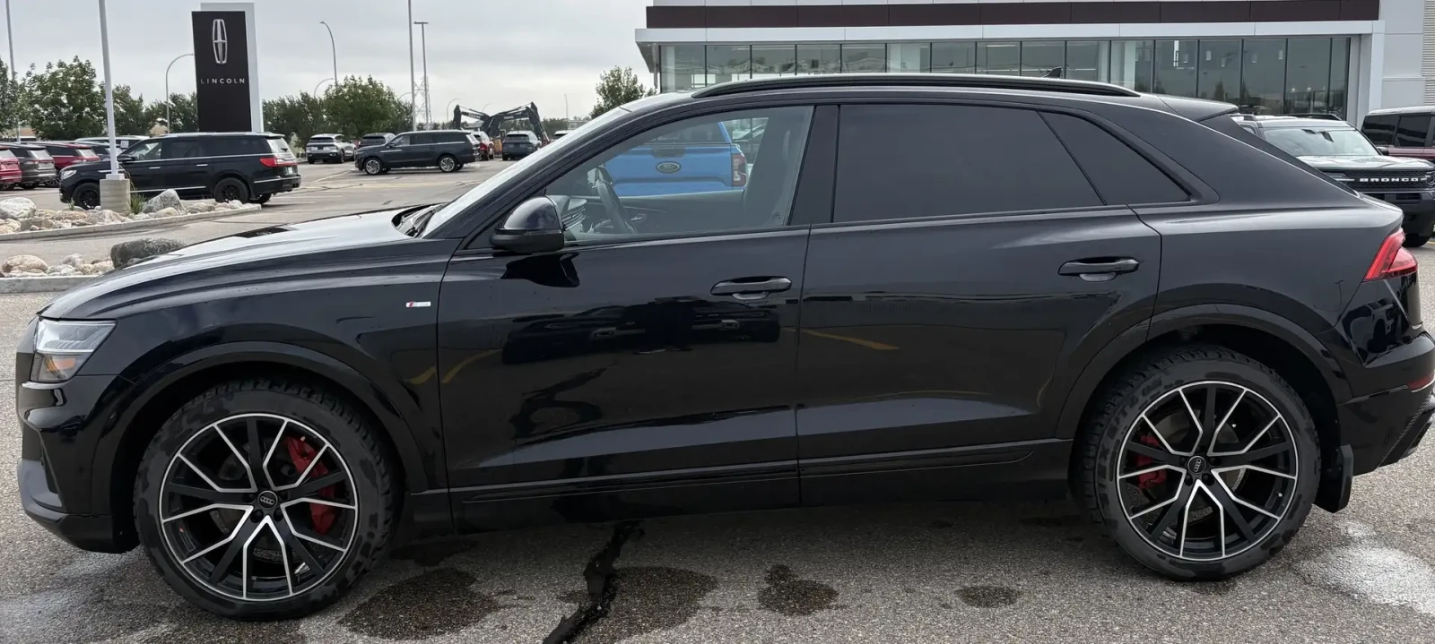 Audi Q8 TECHNIK, снимка 2 - Автомобили и джипове - 56081862