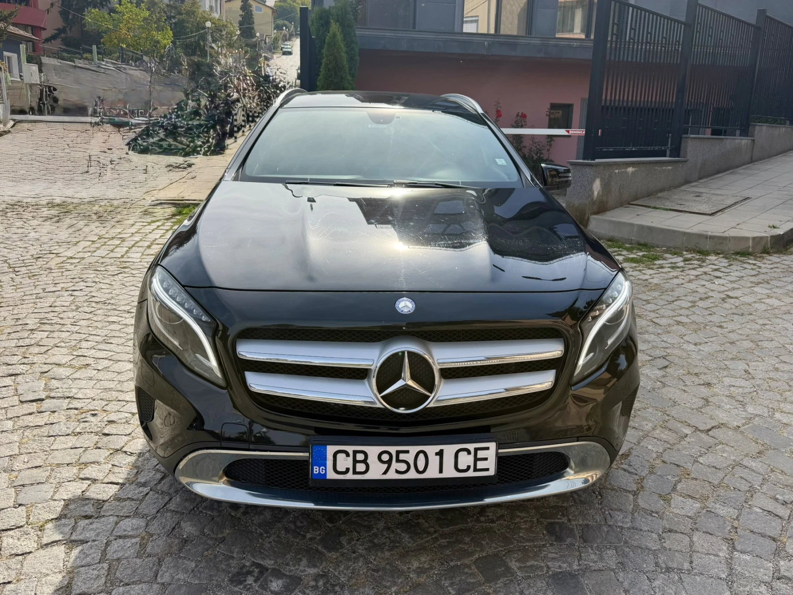 Mercedes-Benz GLA 200, снимка 2 - Автомобили и джипове - 56429804