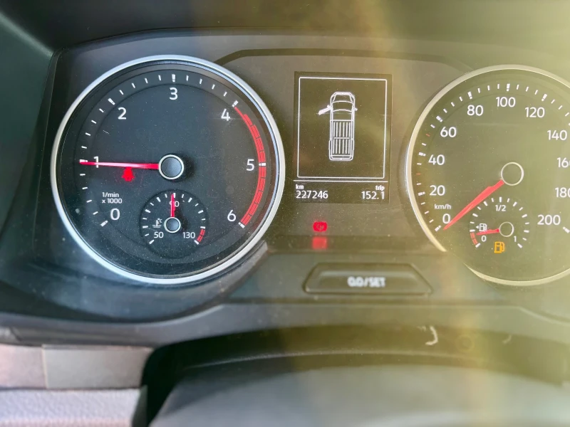 Man TGE 2.0TDI 143 XXL TOP, снимка 10 - Бусове и автобуси - 51608480