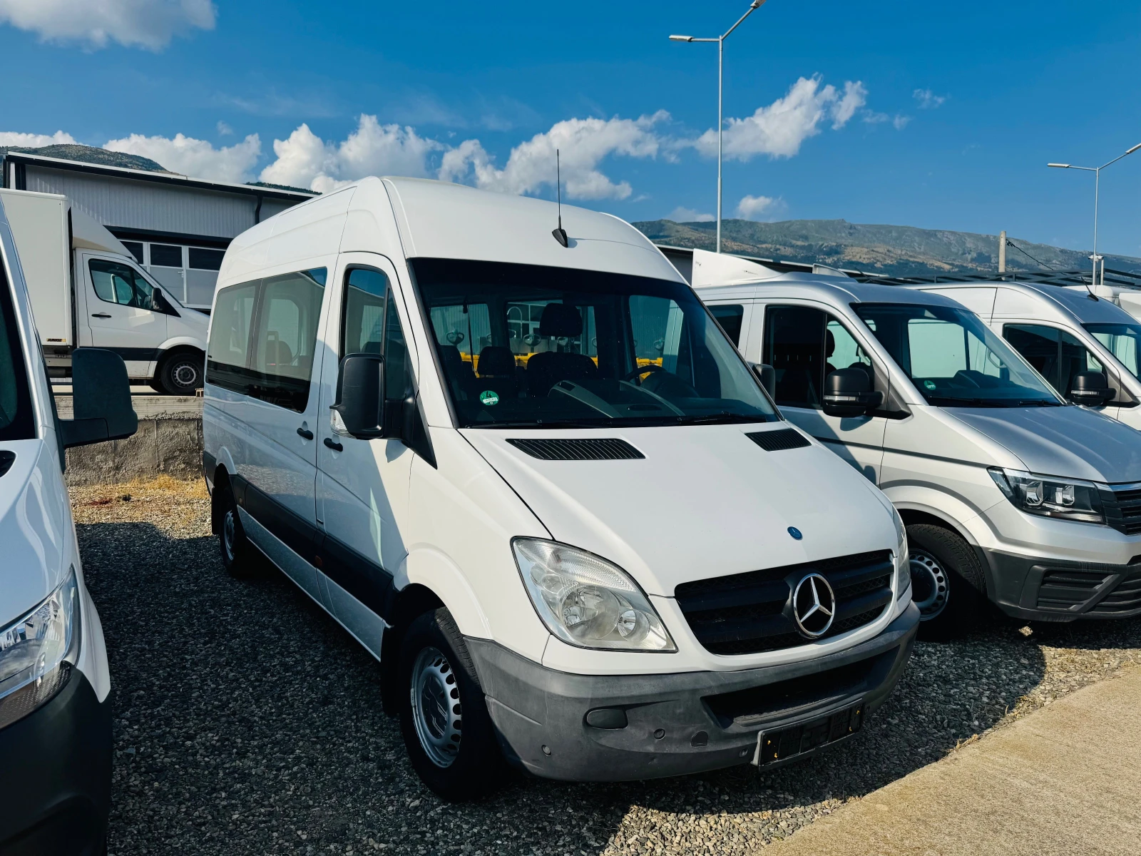 Mercedes-Benz Sprinter 316 313 9м. Немски 2ХКЛИМА ЧИСТО НОВ! 2 БРОЯ!ТОП!, снимка 2 - Бусове и автобуси - 55326302