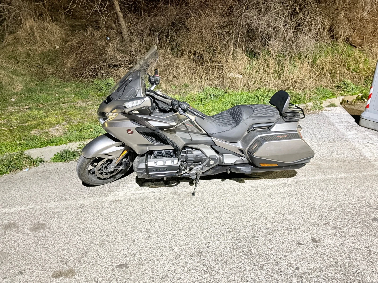 Honda Gold Wing | Mobile.bg � ����������� 12