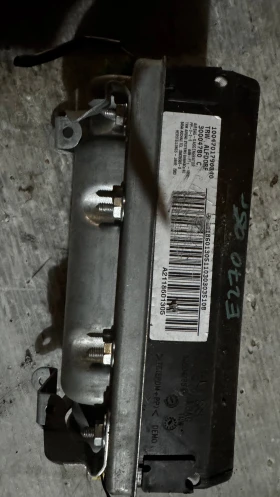 Аirbag за Mercedes E Class - A2118601305 / 30004780C, снимка 2