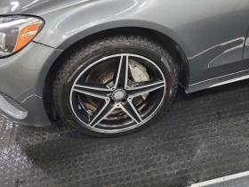 Mercedes-Benz C 300 * CARFAX * ЦЕНА ДО БГ, снимка 13