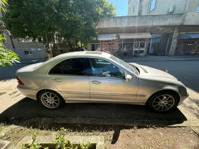Mercedes-Benz C 220, снимка 4