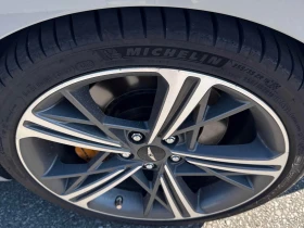 Genesis G70 * 3.3T Sport * CARFAX * ОПЦИЯ ЗА ФИНАНСИРАНЕ, снимка 7