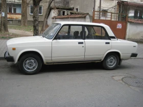 Обява за продажба на Lada 2105 1.3 ~5 300 лв. - изображение 1