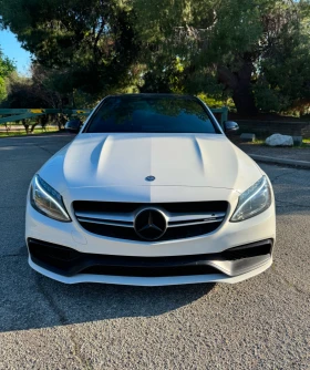 Снимка Mercedes-Benz C 63 A...