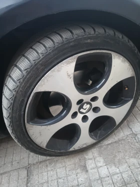 VW Golf 478432 - 2100 € / 4107.24 лв. - 60270841 5