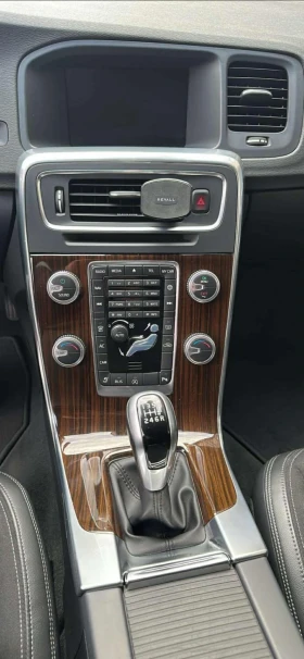 Volvo V60 Cross Country - 11500 € / 22492.04 лв. - 83193493 7