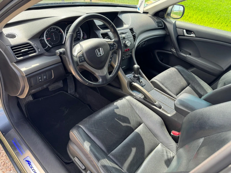 Honda Accord 2.4i  201к.с. Автоматик!!!, снимка 8 - Автомобили и джипове - 45097833