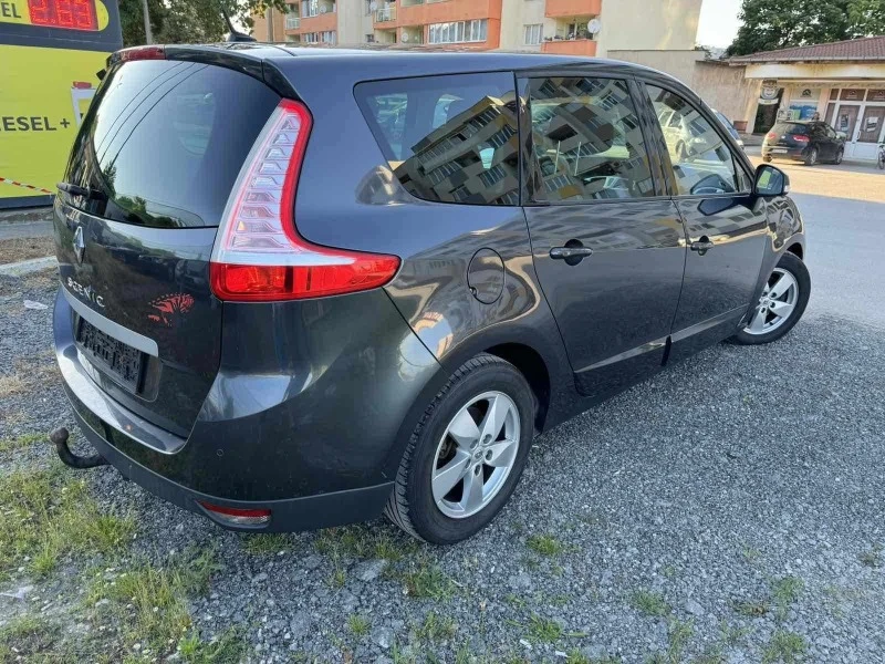 Renault Grand scenic 1.5 DCi, снимка 6 - Автомобили и джипове - 46406093