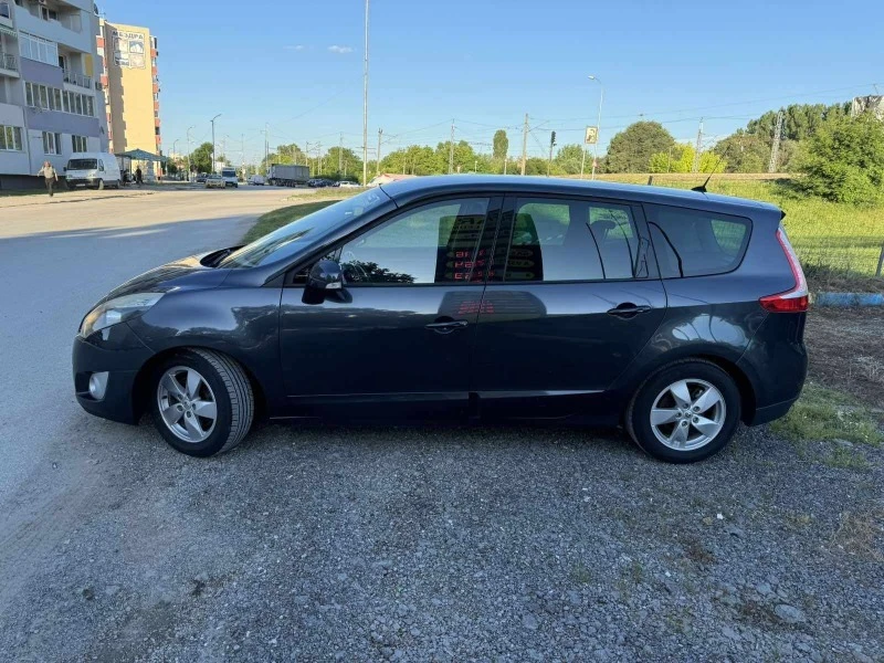 Renault Grand scenic 1.5 DCi, снимка 4 - Автомобили и джипове - 46406093