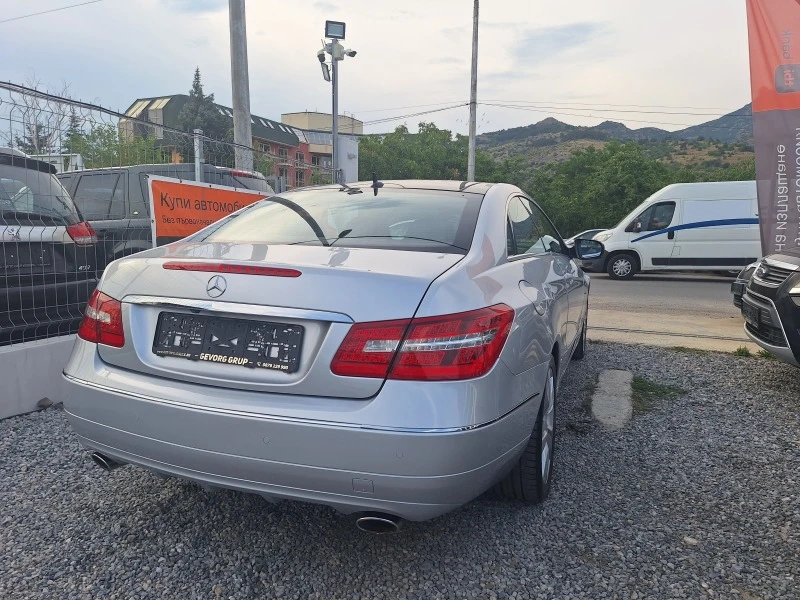 Mercedes-Benz E 350 3.5 CDI PANORAMA AVTO KOJA , снимка 5 - Автомобили и джипове - 46593333