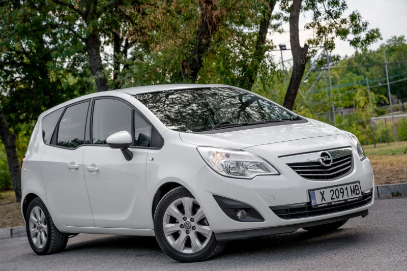 Opel Meriva 1.3 EcoFlex, снимка 3 - Автомобили и джипове - 49523430