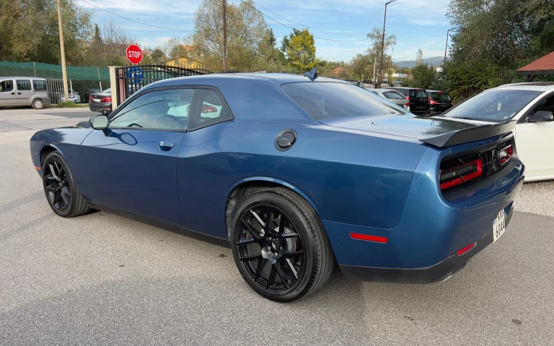 Dodge Challenger 3.6 VVT, снимка 6 - Автомобили и джипове - 47630280