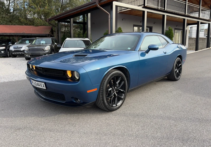 Dodge Challenger 3.6 VVT, снимка 1 - Автомобили и джипове - 47630280