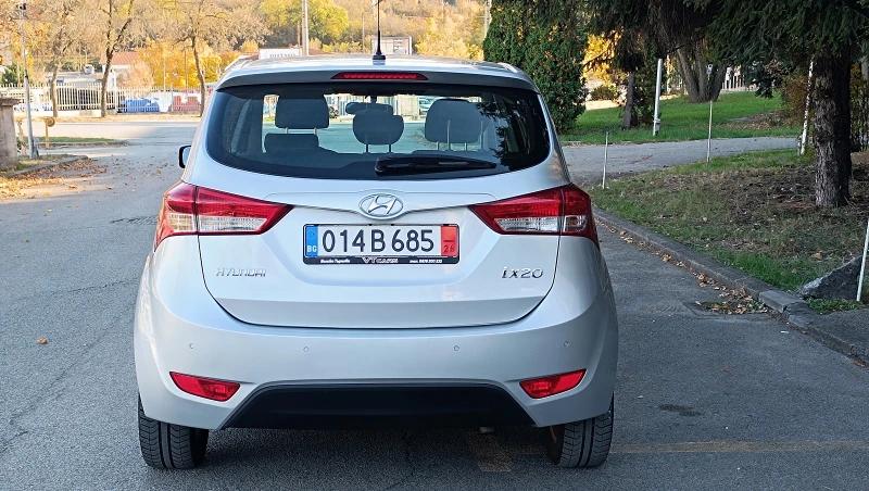 Hyundai Ix20 1.4i, снимка 4 - Автомобили и джипове - 47881305