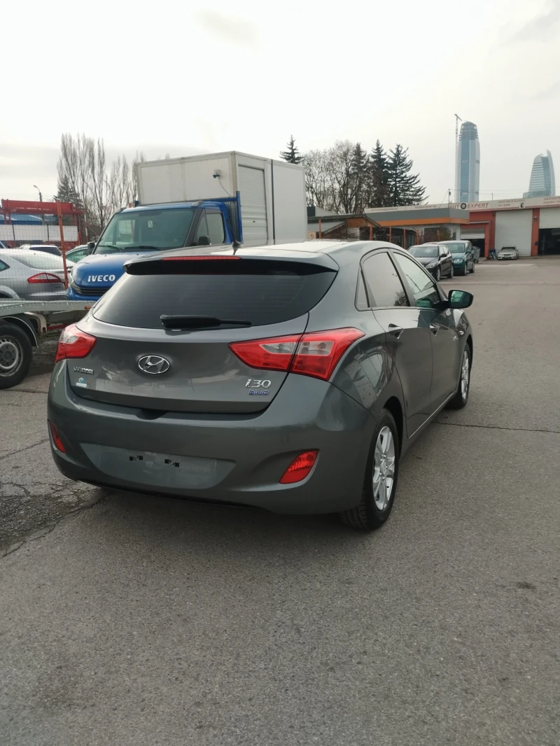 Hyundai I30 1.4 benzin , снимка 7 - Автомобили и джипове - 48250483