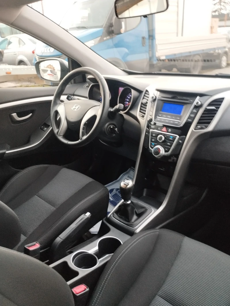 Hyundai I30 1.4 benzin , снимка 8 - Автомобили и джипове - 48250483