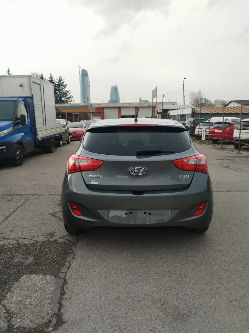 Hyundai I30 1.4 benzin , снимка 5 - Автомобили и джипове - 48250483