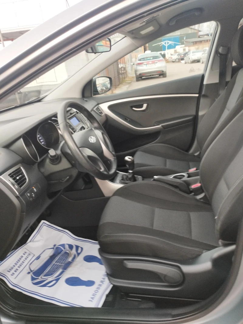 Hyundai I30 1.4 benzin , снимка 4 - Автомобили и джипове - 48250483