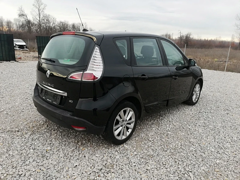 Renault Scenic 1.5dci kli navi, снимка 6 - Автомобили и джипове - 48581836