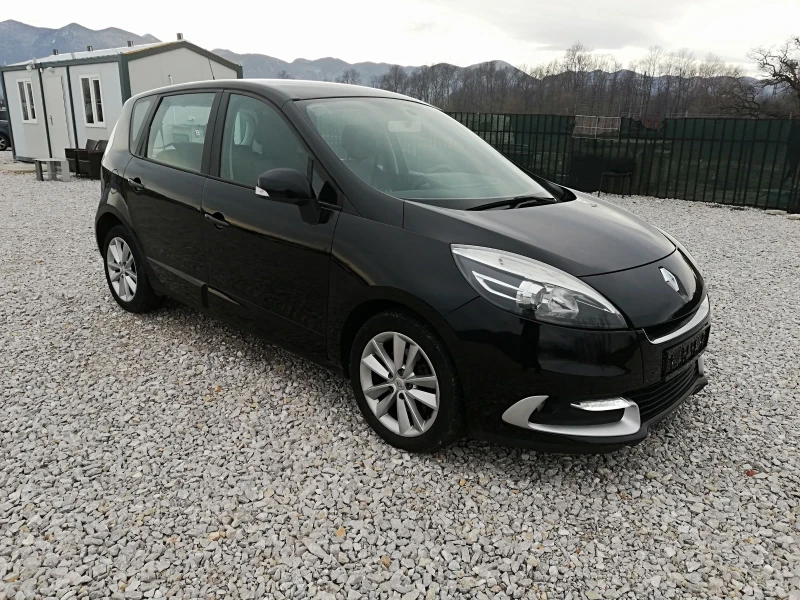 Renault Scenic 1.5dci kli navi, снимка 8 - Автомобили и джипове - 48581836