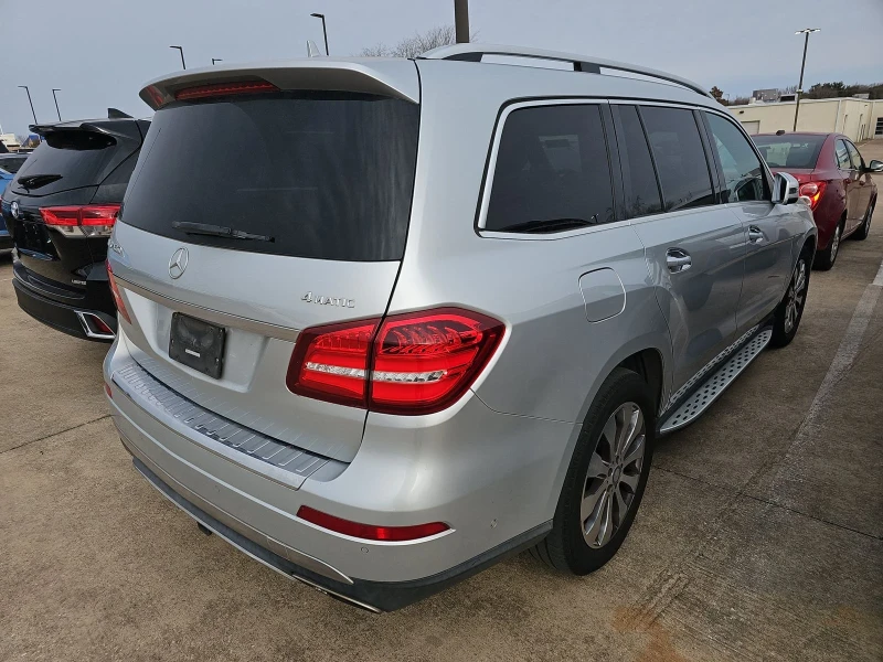 Mercedes-Benz GLS 450, снимка 4 - Автомобили и джипове - 48792835