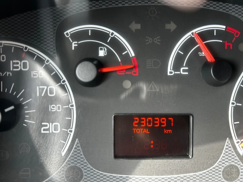 Fiat Doblo EURO 5 Klima, снимка 10 - Автомобили и джипове - 49398878