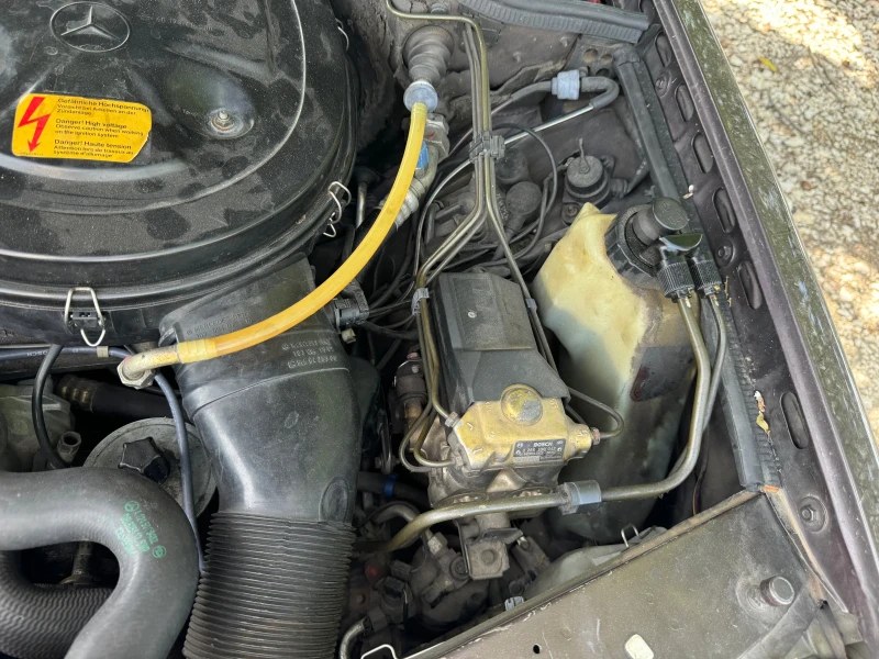 Mercedes-Benz 124 2.6 бензин , снимка 14 - Автомобили и джипове - 50215324