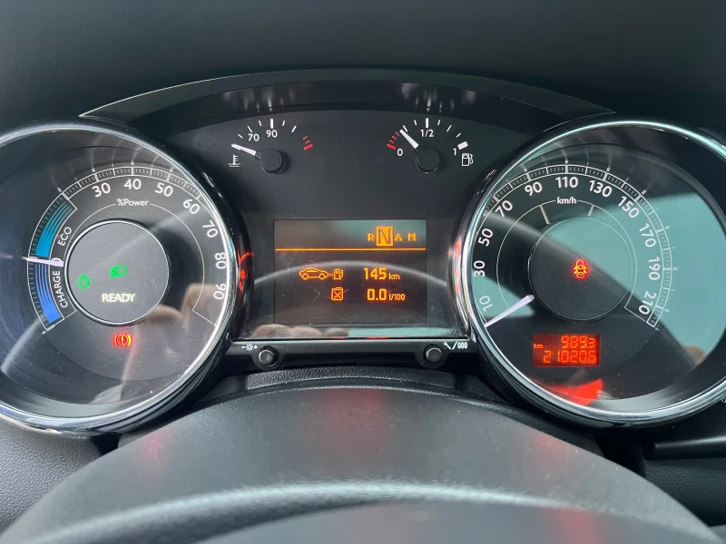 Peugeot 3008, снимка 7 - Автомобили и джипове - 52381934