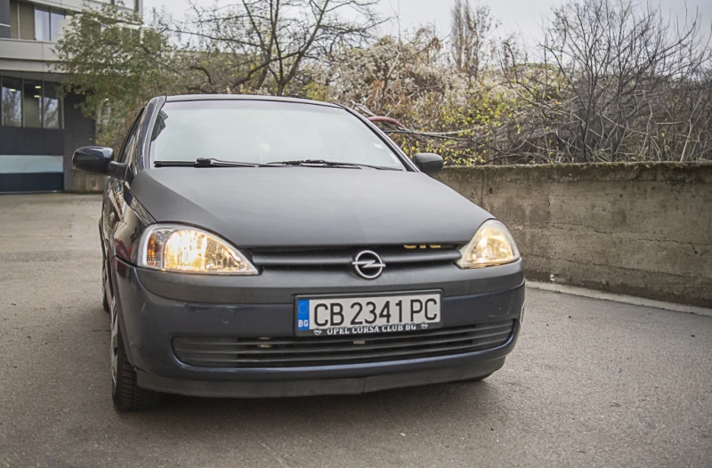 Opel Corsa C, снимка 10 - Автомобили и джипове - 52712833