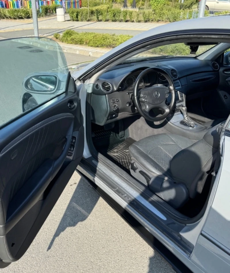 Mercedes-Benz CLK, снимка 5 - Автомобили и джипове - 53447321