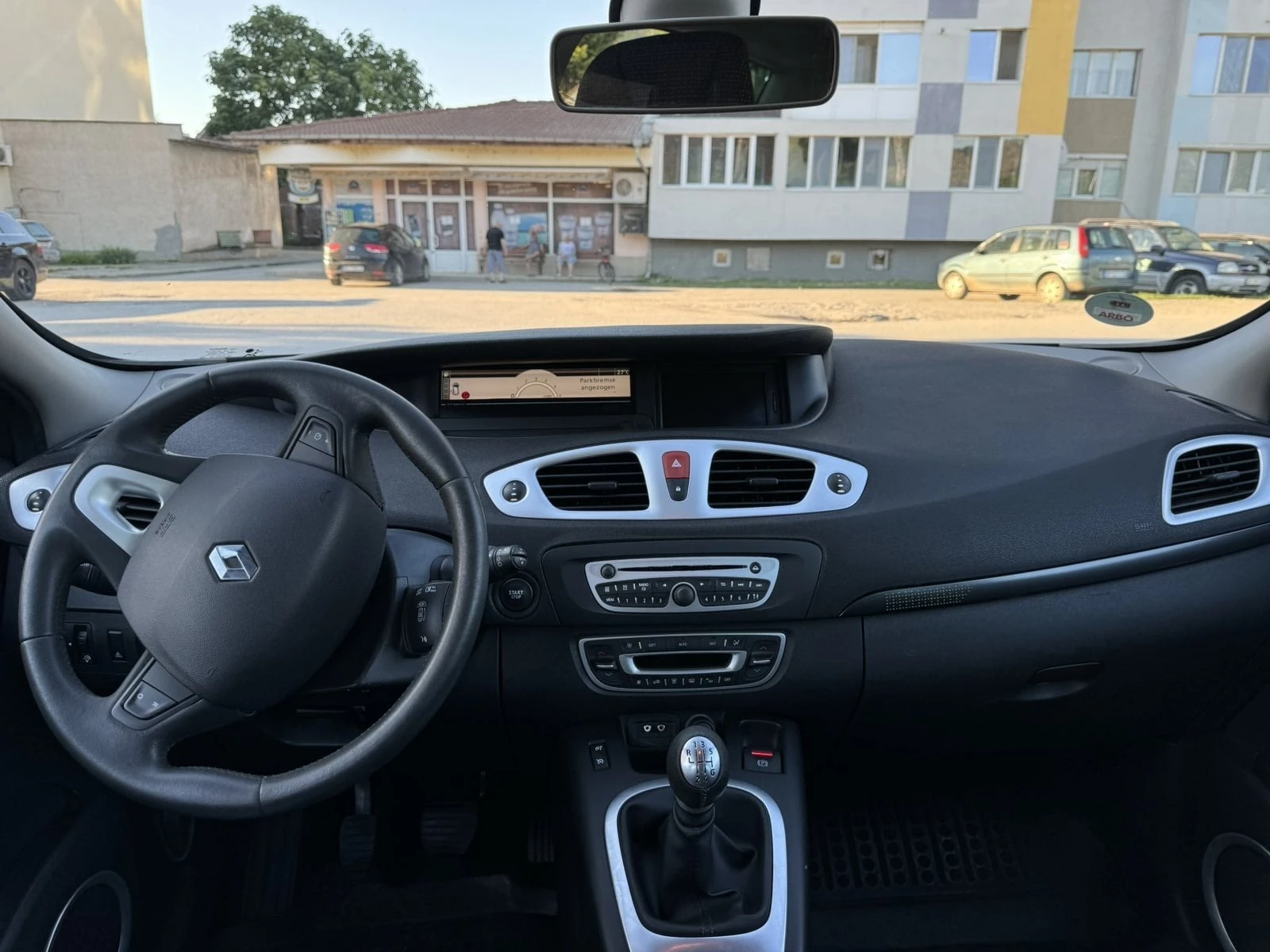 Renault Grand scenic 1.5 DCi - изображение 10