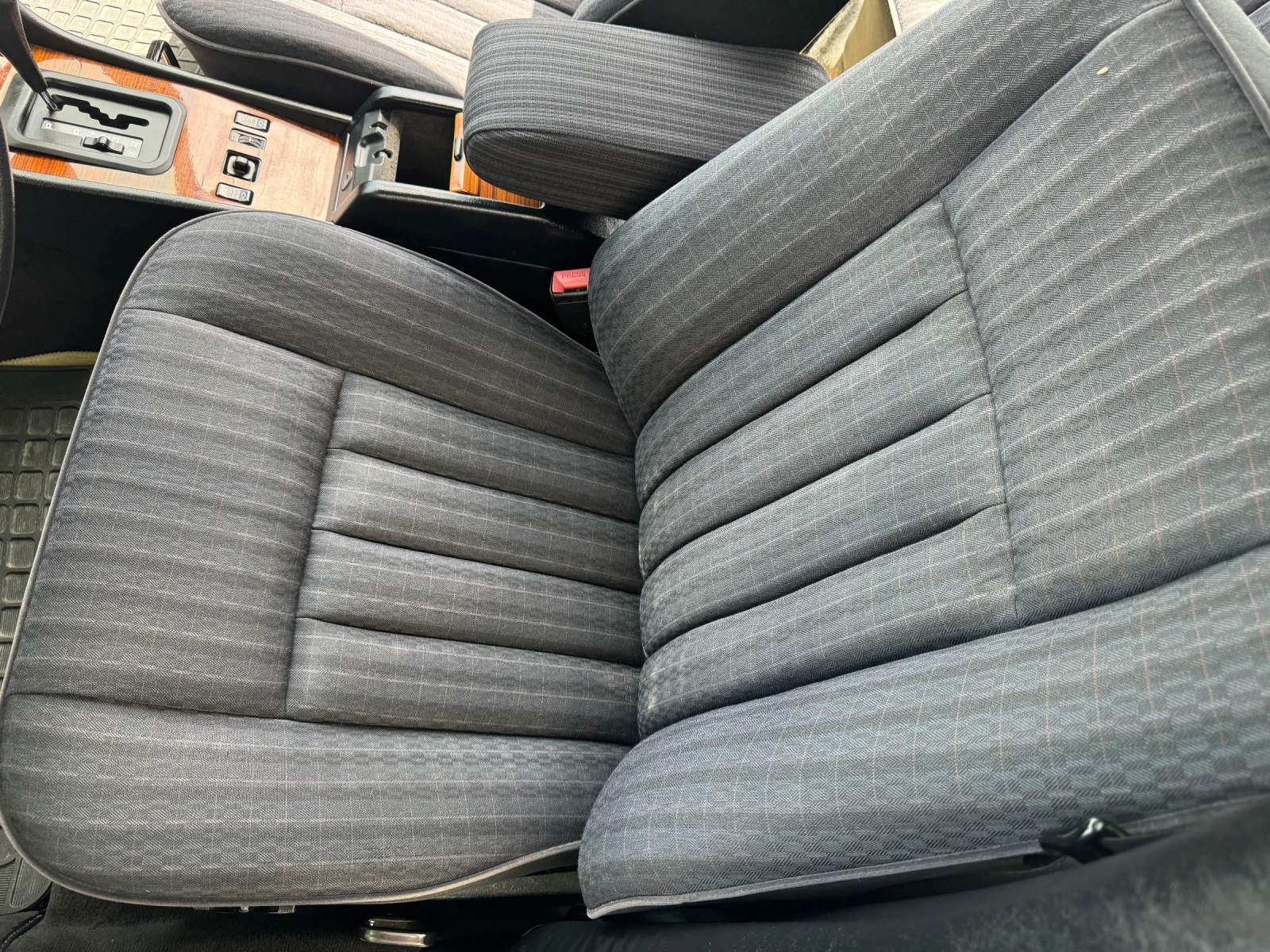 Mercedes-Benz 124 2.6   | Mobile.bg   11