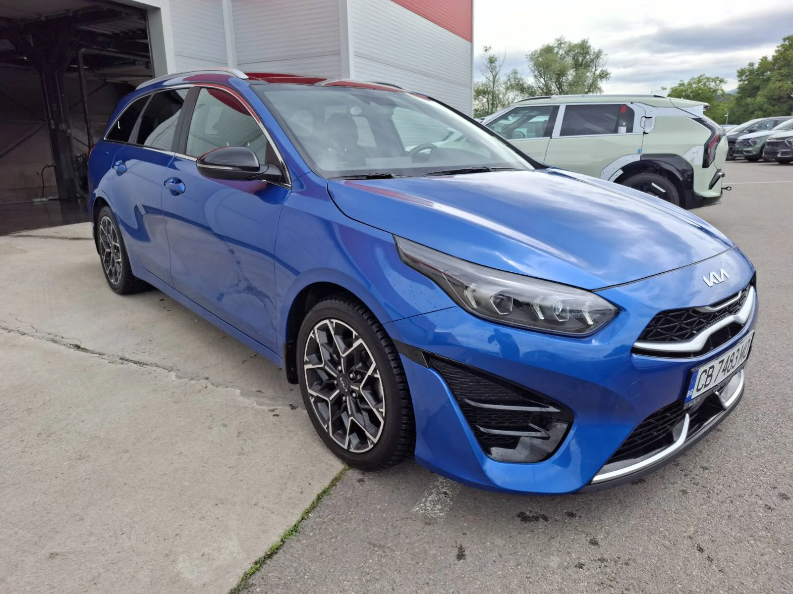 Kia Ceed 1.5 t GTLine Гаранция - изображение 3