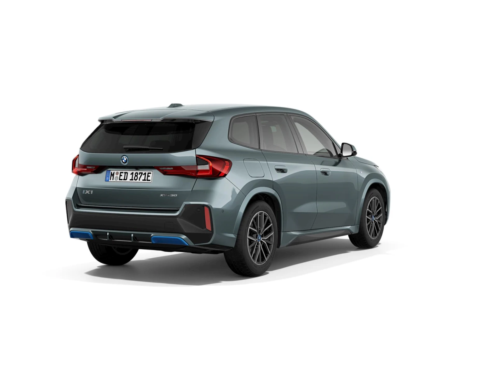 BMW iX1 xDrive30 - изображение 3