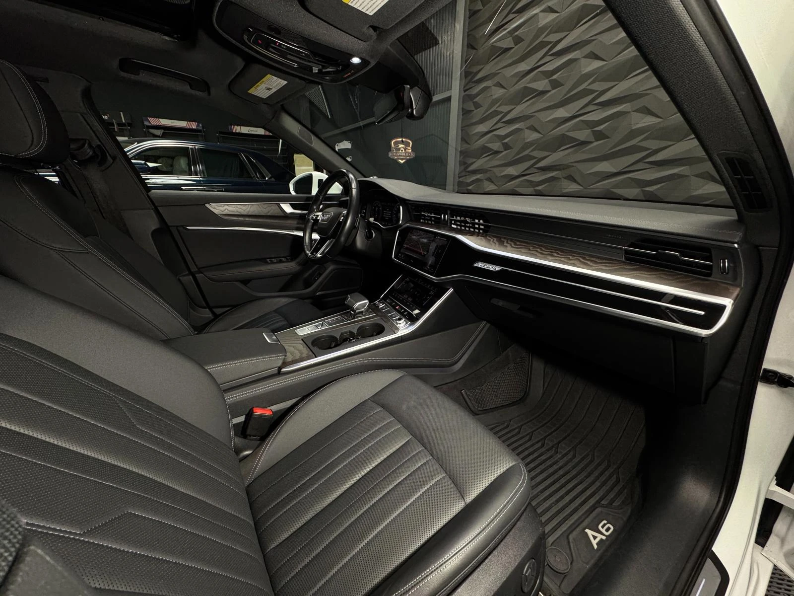 Audi A6 55 TFSI Quattro 360* Обдухване* B&O* Pano - изображение 9