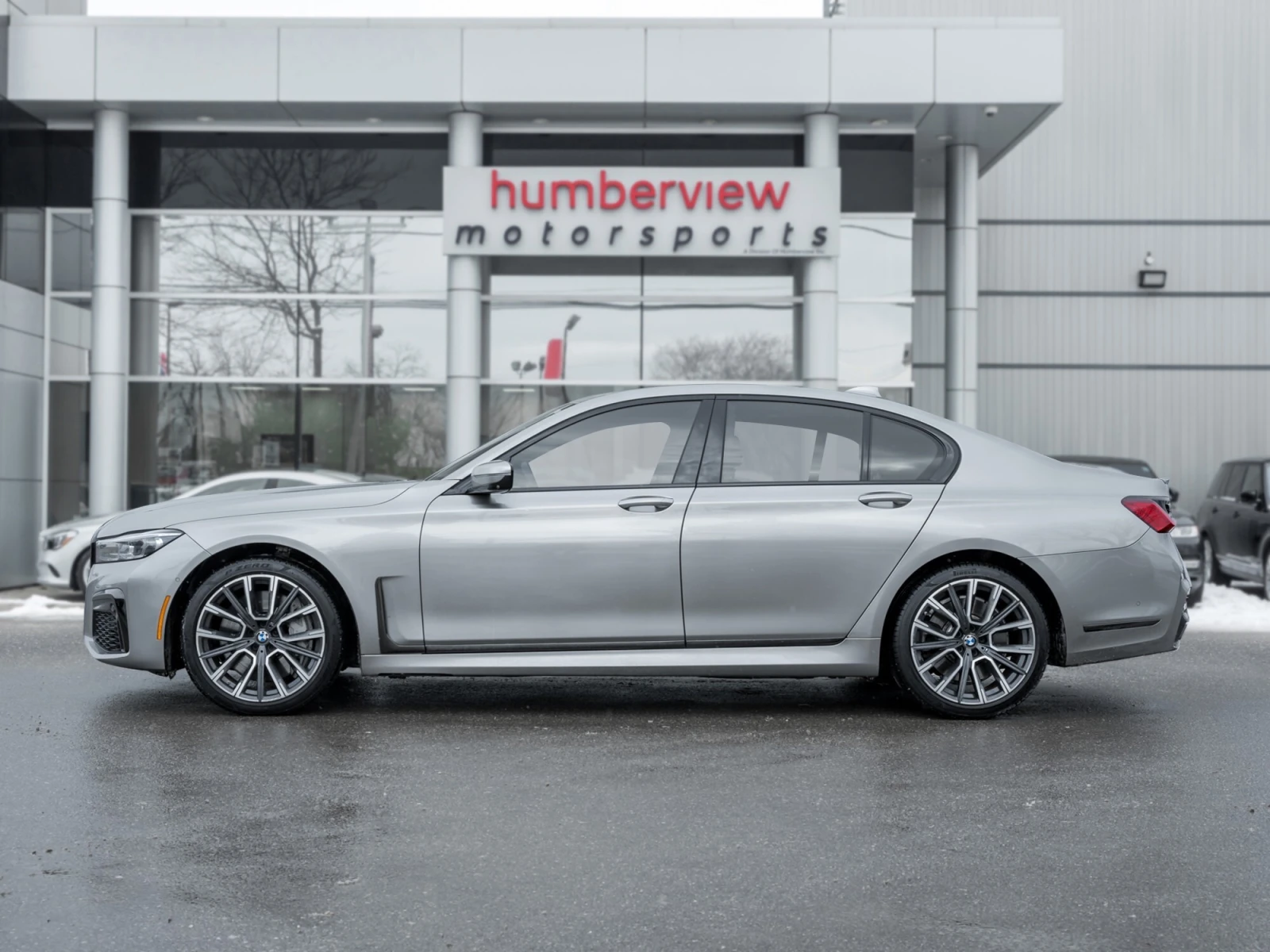 BMW 750 xDrive, С РЕГИСТРАЦИЯ&АВТО КРЕДИТ - изображение 4