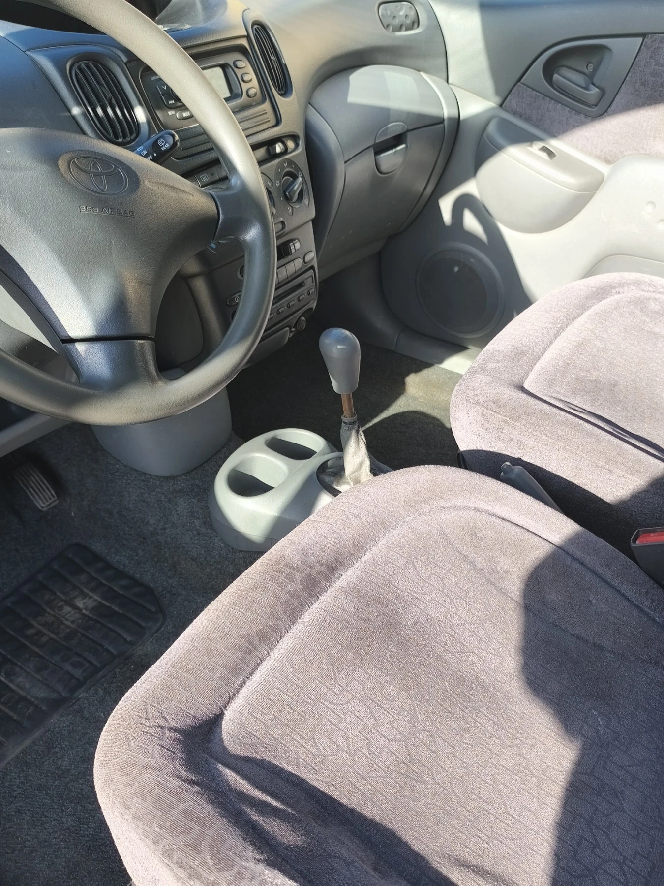 Toyota Yaris verso, снимка 8 - Автомобили и джипове - 53828014