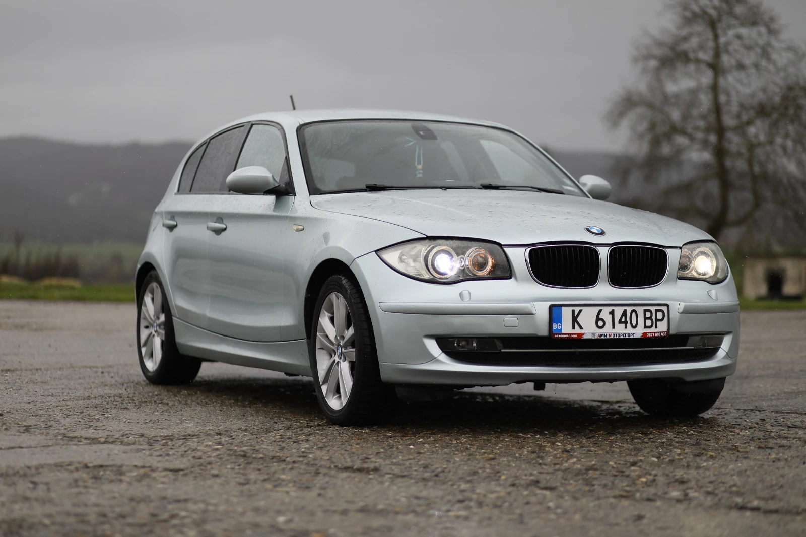 BMW 120 2.0D, снимка 7 - Автомобили и джипове - 54093896