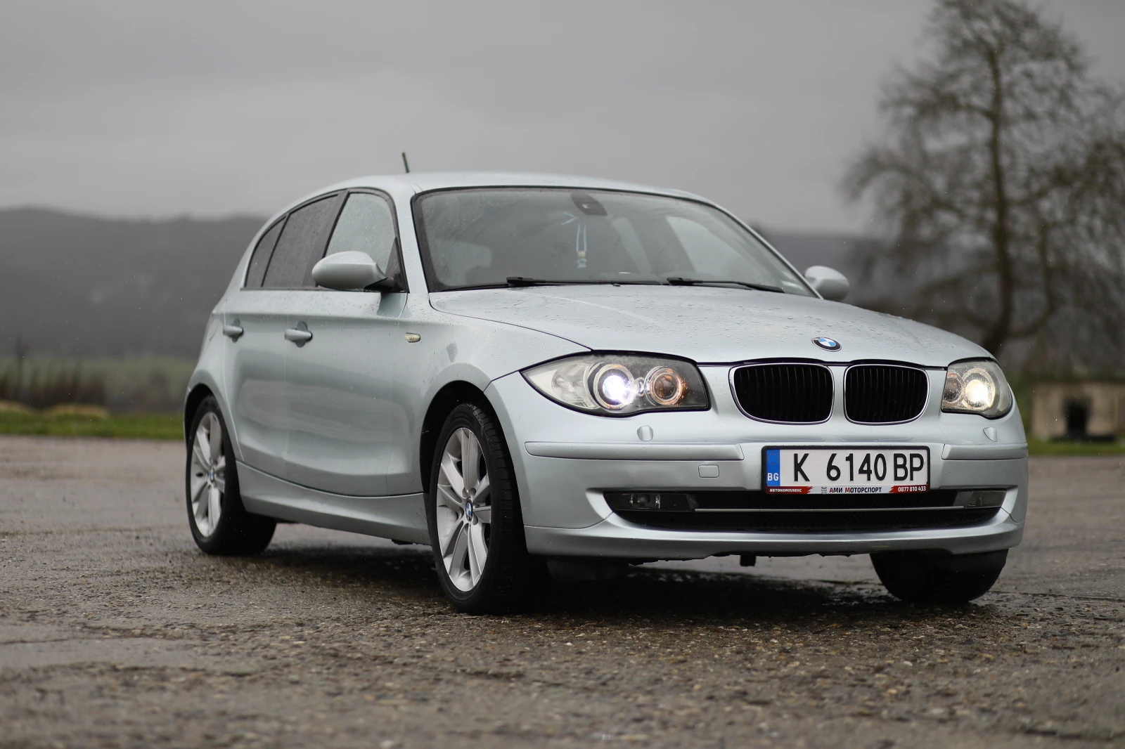 BMW 120 2.0D, снимка 4 - Автомобили и джипове - 54093896